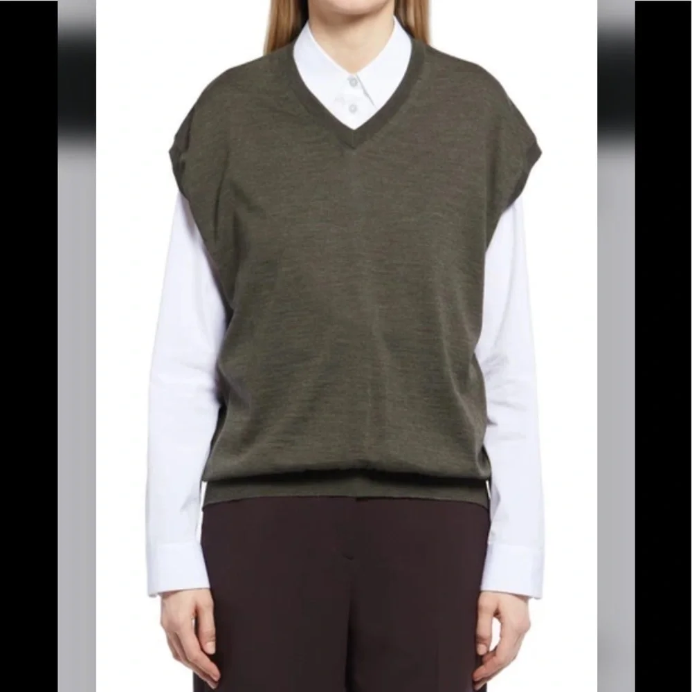 The Row 100% Merino Wool Vest Down Top Deep Moss s2. - Picture 5 of 16